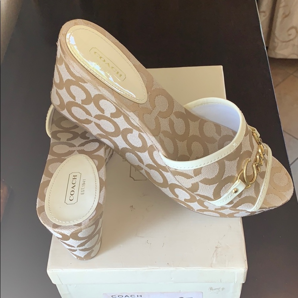 Coach Carissa Wedges Heel Shoes - Picture 4 of 11